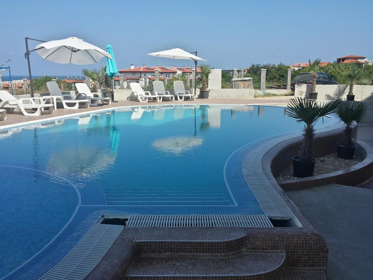 Taai Hotel Sosopol Exterior foto