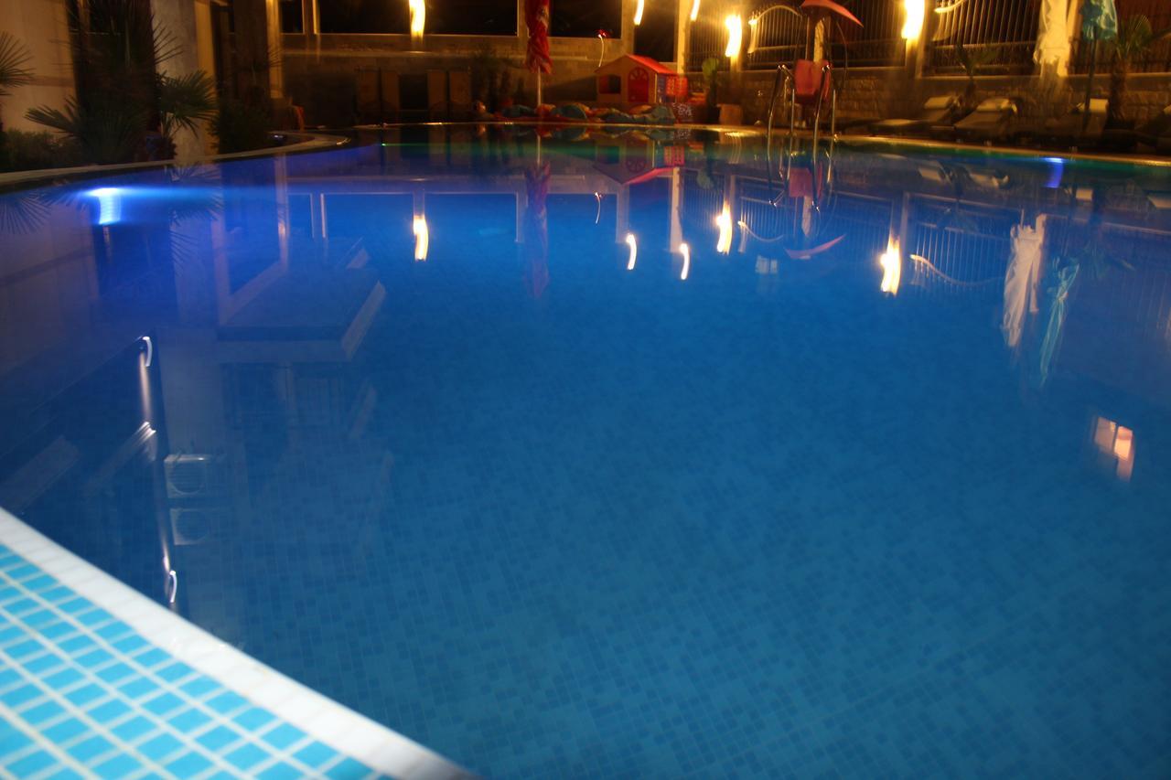 Taai Hotel Sosopol Exterior foto